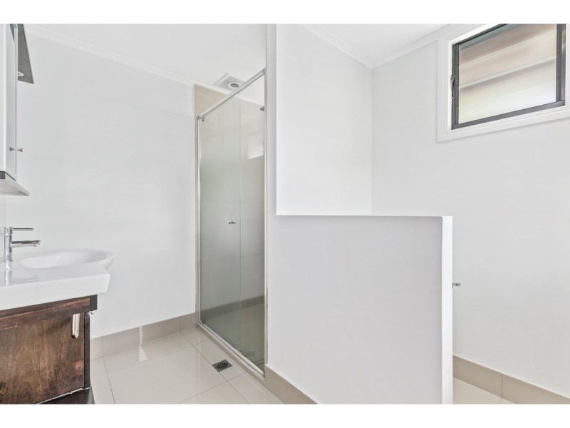 20 Brecknell Street, The Range QLD 4700