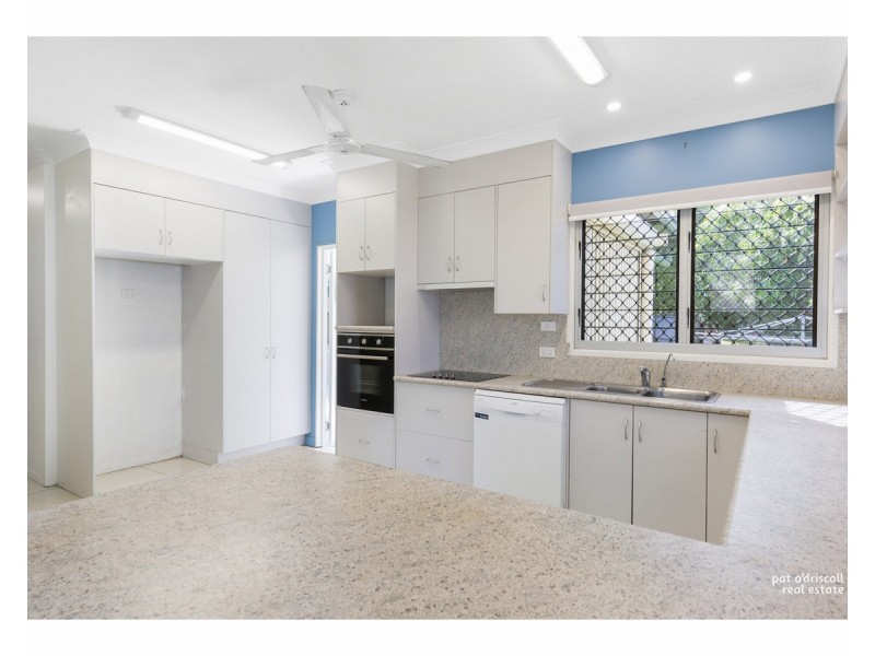 16 Lamington Street, The Range QLD 4700