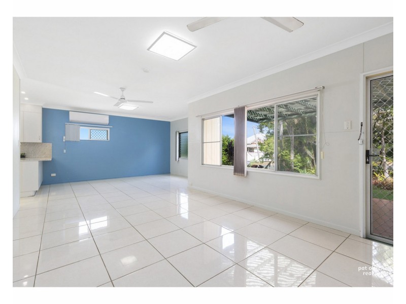16 Lamington Street, The Range QLD 4700