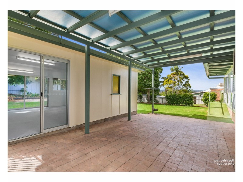 16 Lamington Street, The Range QLD 4700