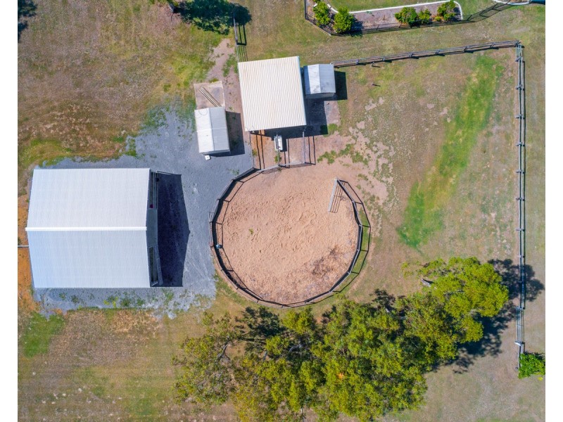 102 Nielsen Avenue Glenlee, Glenlee QLD 4711