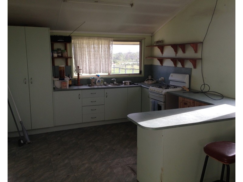 557 Bishop Road, Garnant QLD 4702
