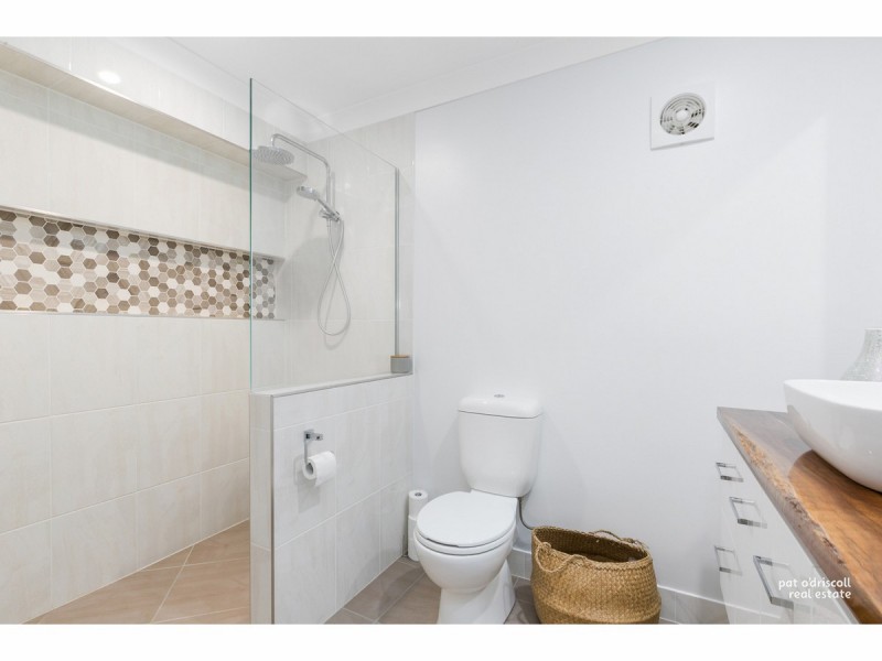 20 Strelow Avenue, Glenlee QLD 4711