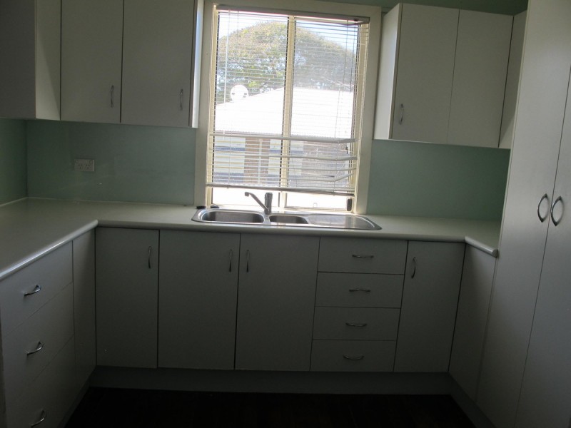139 Richardson Road, Kawana QLD 4701