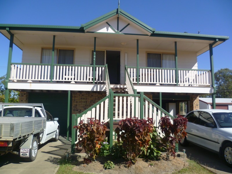 6 Bean Av, Parkhurst QLD 4702