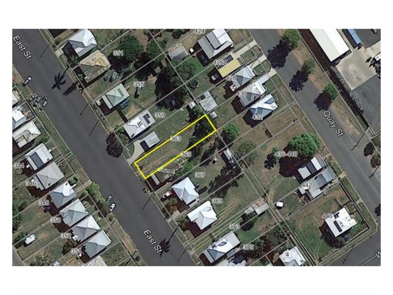 363 East Street, Depot Hill QLD 4700
