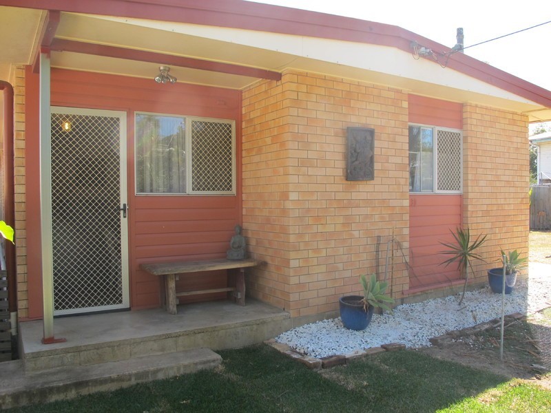 90 Pennycuick Street, West Rockhampton QLD 4700