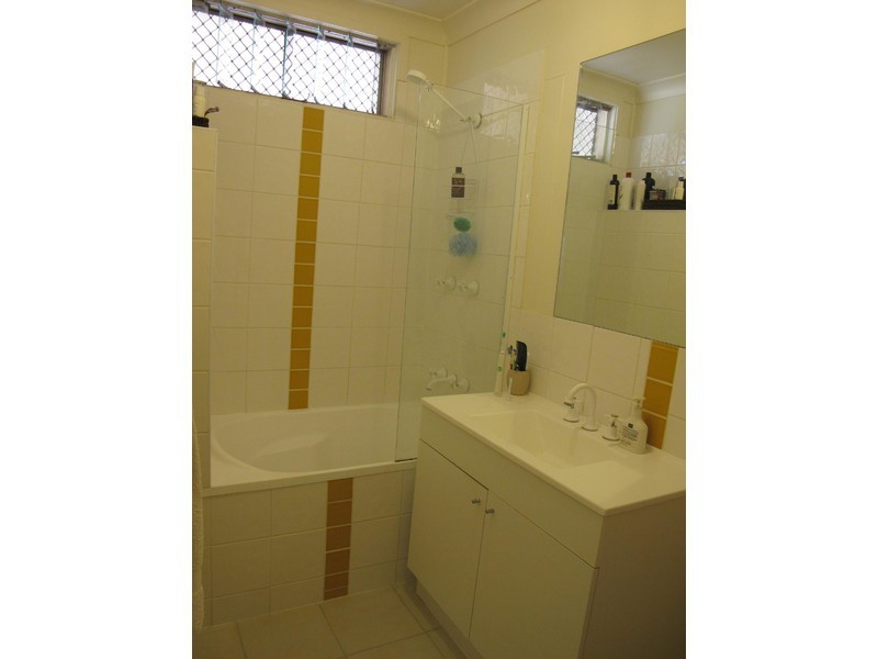 90 Pennycuick Street, West Rockhampton QLD 4700