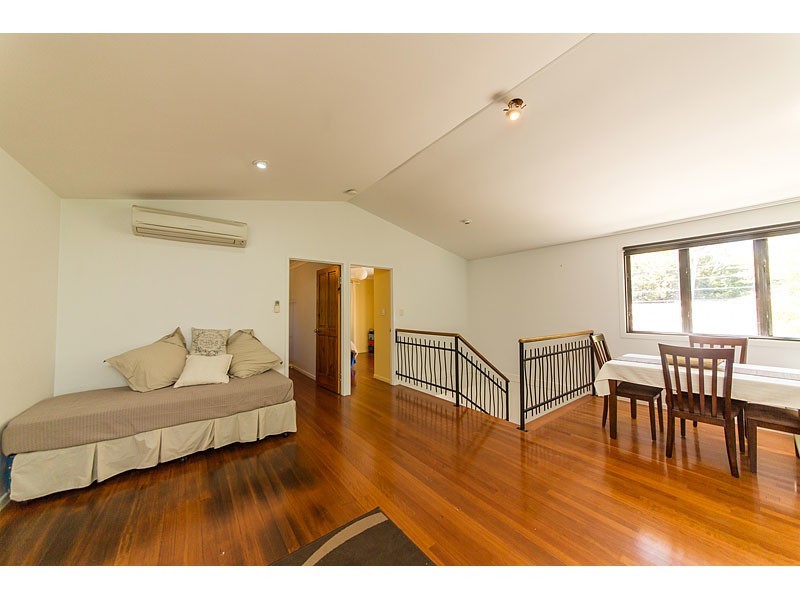 4 Menkin Place, Frenchville QLD 4701