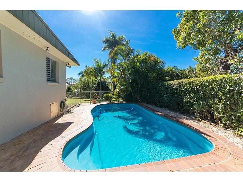 1 Higgins Street, The Range QLD 4700