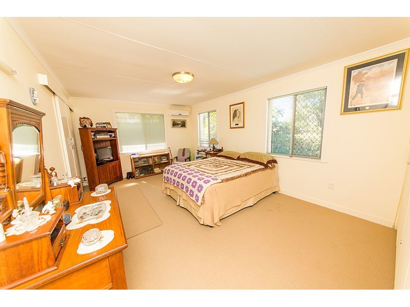 1 Higgins Street, The Range QLD 4700