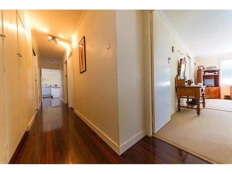 1 Higgins Street, The Range QLD 4700