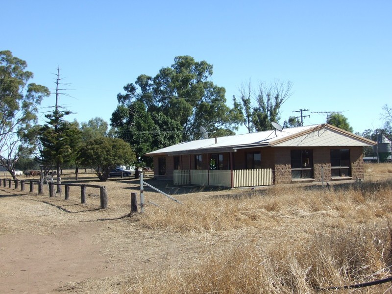 665 Wowan-Dululu Road, Wowan QLD 4702