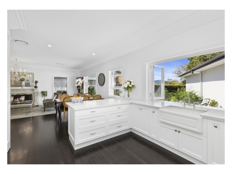 51 Agnes Street, The Range QLD 4700