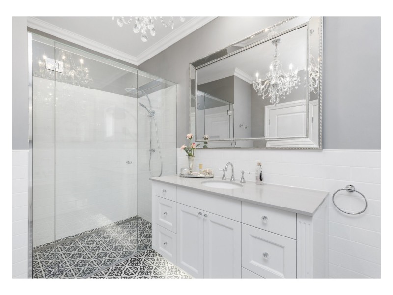 51 Agnes Street, The Range QLD 4700