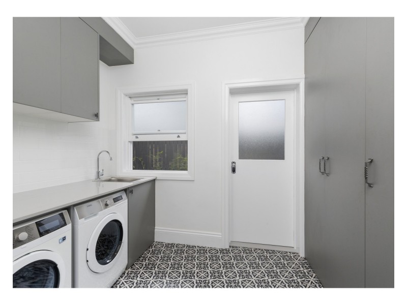 51 Agnes Street, The Range QLD 4700