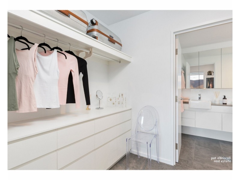 701/58 Victoria Parade, Rockhampton City QLD 4700