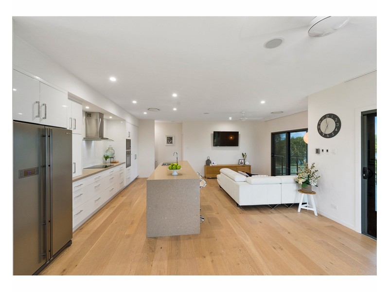 107 LARCOMBE Street, Kawana QLD 4701