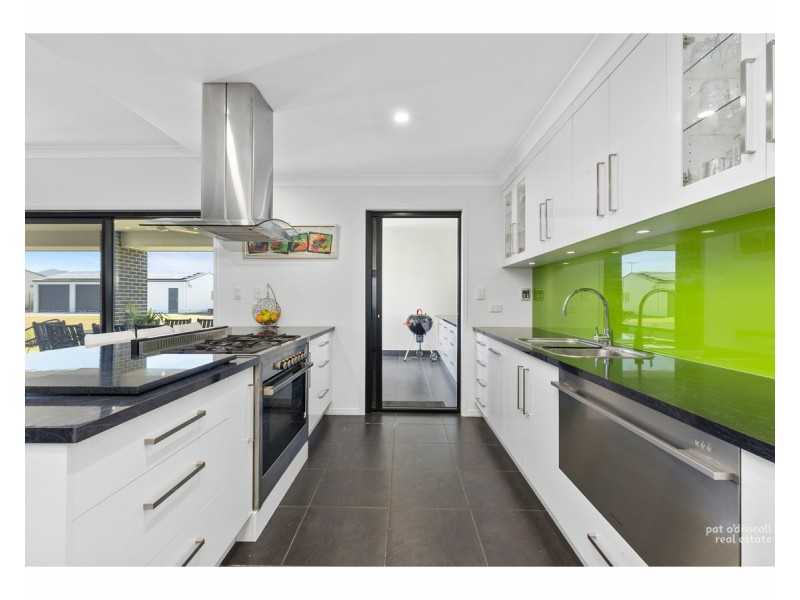 39 Bellbird Drive, Parkhurst QLD 4702