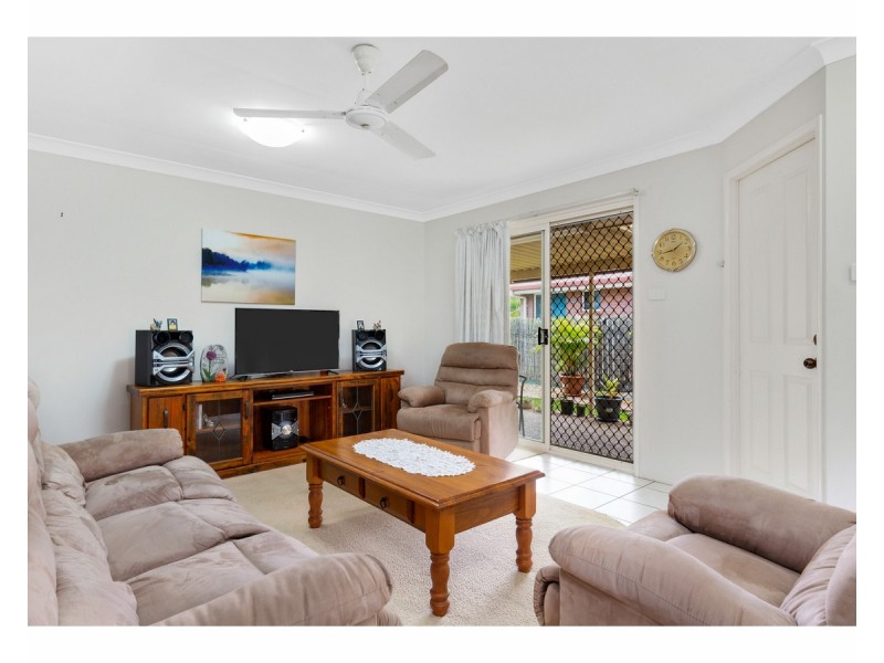 20 Grevillea Drive, Kawana QLD 4701