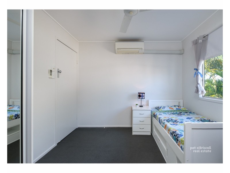 11 Snelling Street, Park Avenue QLD 4701