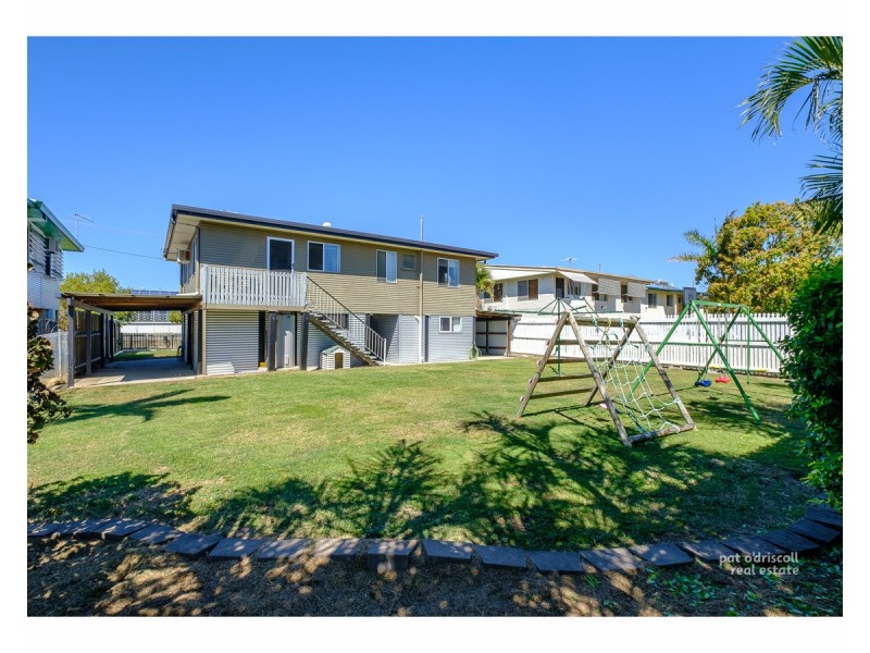 11 Snelling Street, Park Avenue QLD 4701