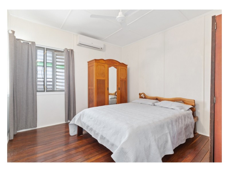 10 Luck Avenue, Wandal QLD 4700