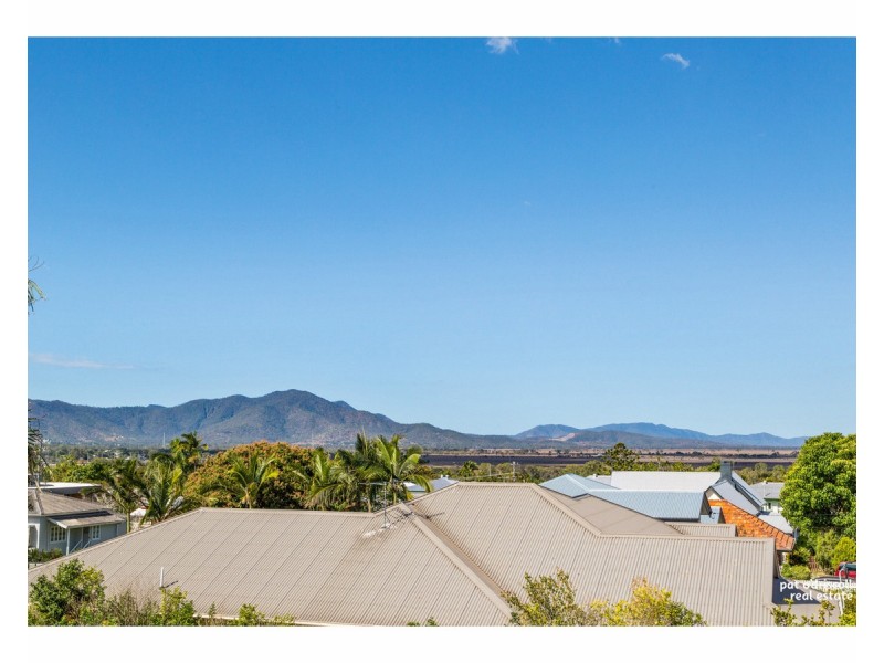 16 King Street, The Range QLD 4700