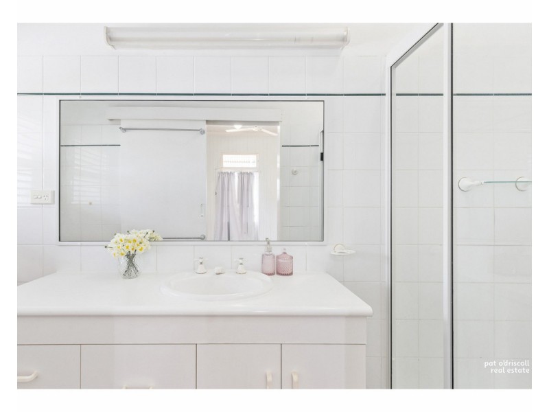 16 King Street, The Range QLD 4700