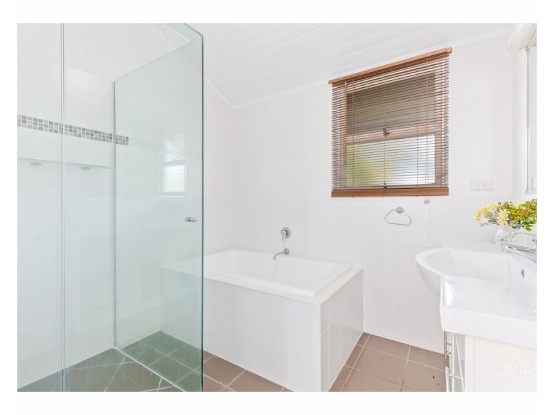 16 King Street, The Range QLD 4700