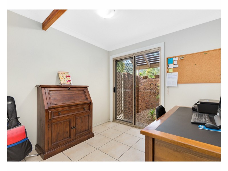 4 Jordan Close, Frenchville QLD 4701