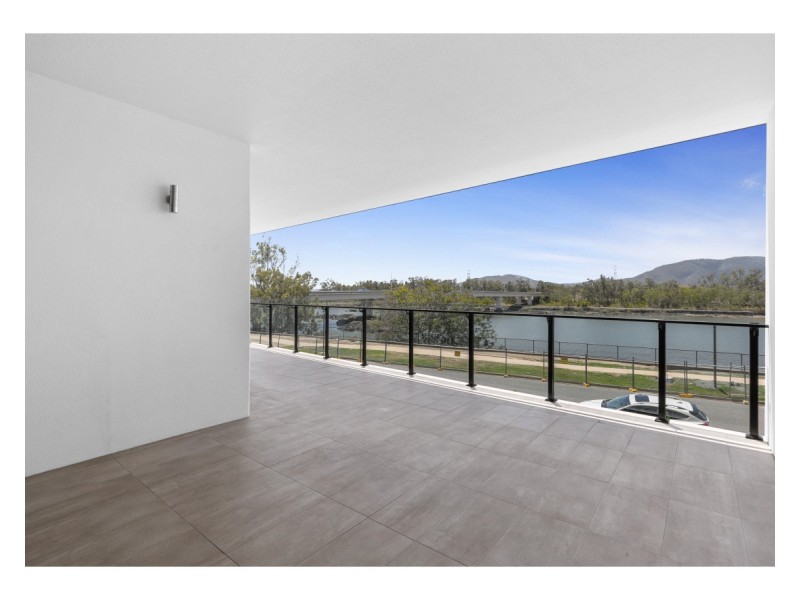 201/58 Victoria Parade, Rockhampton City QLD 4700