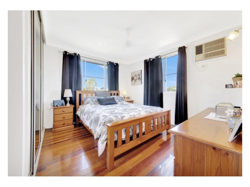 22 Buxton Drive, Gracemere QLD 4702