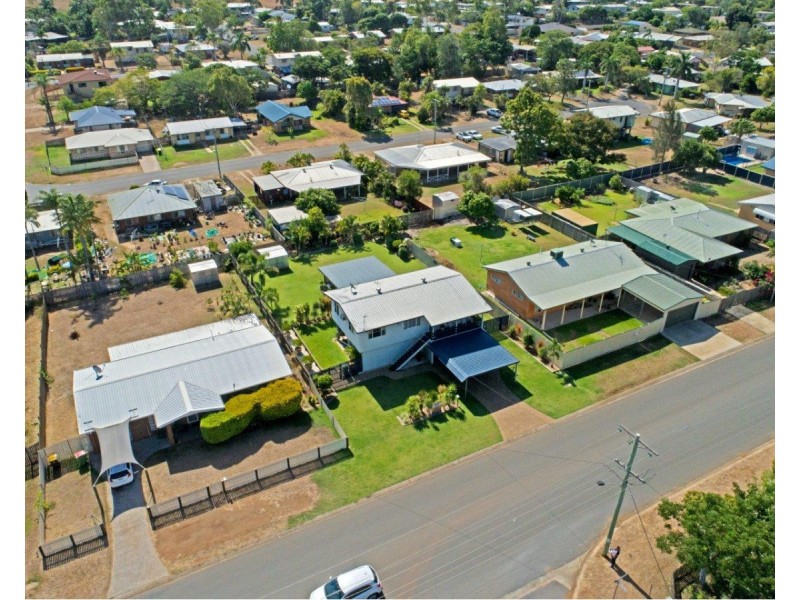 22 Buxton Drive, Gracemere QLD 4702