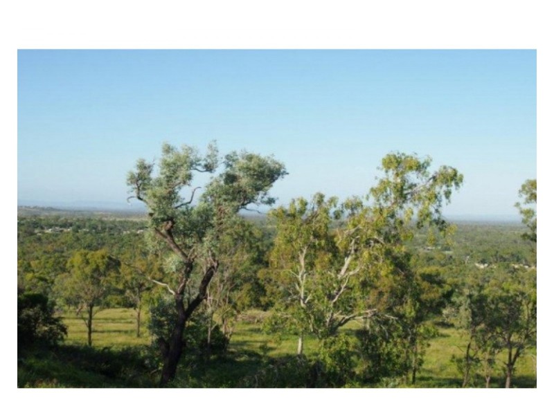 305 Fairmont Terrace, Rockyview QLD 4701