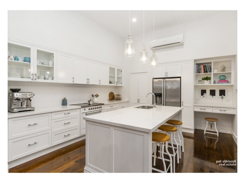 182 Quarry Street, The Range QLD 4700