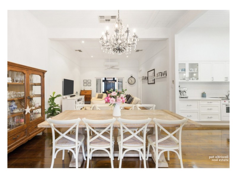 182 Quarry Street, The Range QLD 4700