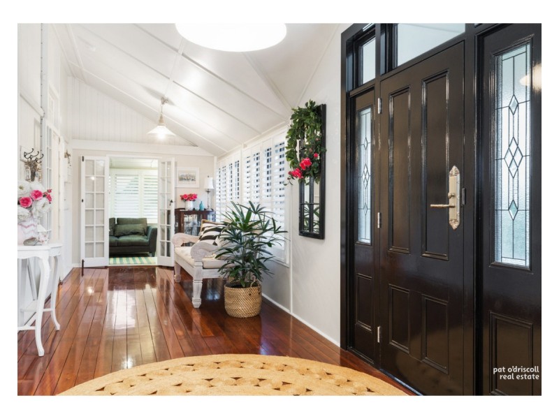 182 Quarry Street, The Range QLD 4700