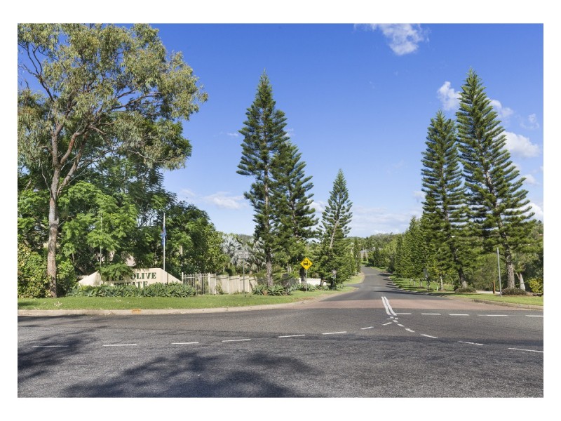 2 Kendall Court, Rockyview QLD 4701