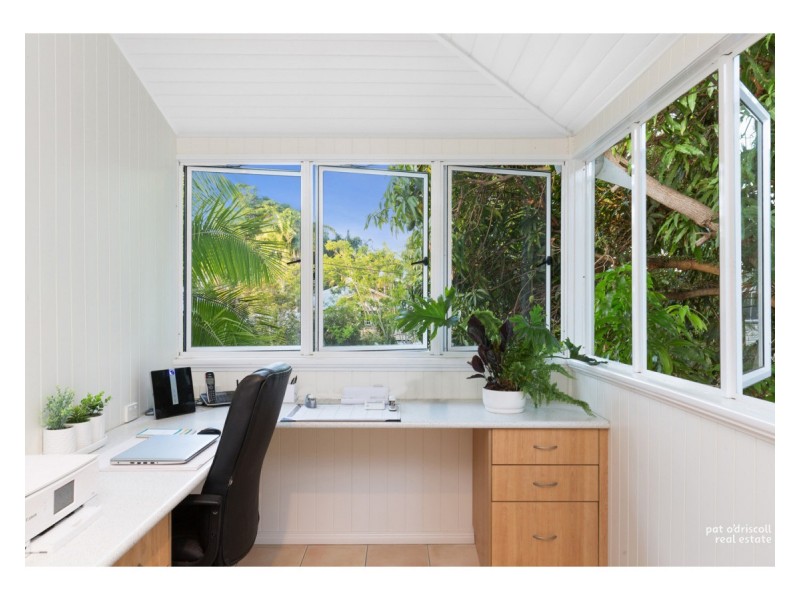 15 Brae Street, The Range QLD 4700