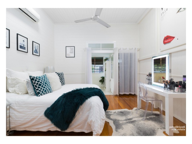 15 Brae Street, The Range QLD 4700