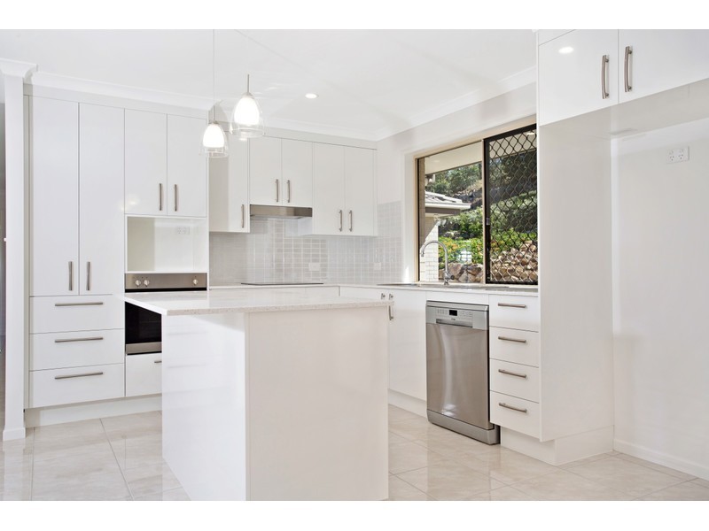 2 Vanderspek Place, Frenchville QLD 4701
