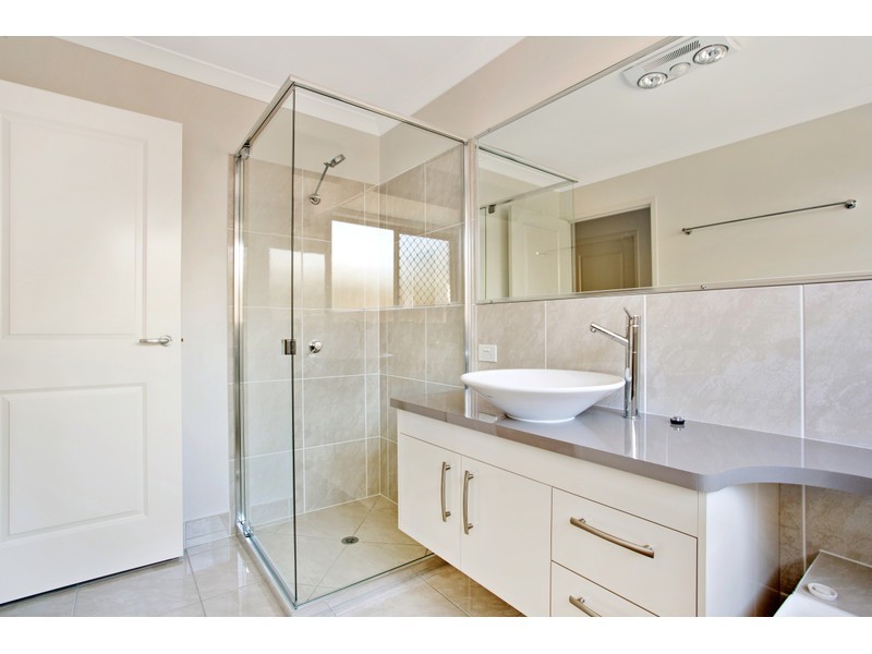 2 Vanderspek Place, Frenchville QLD 4701