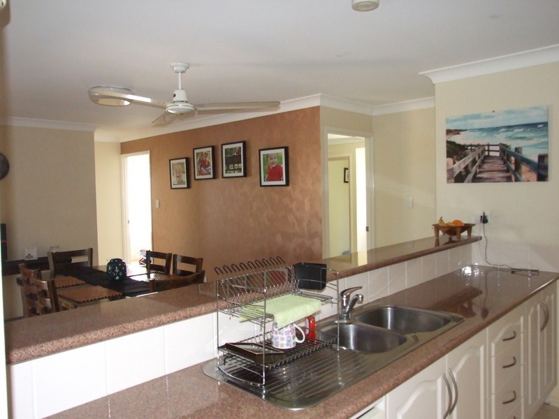 41 Samuel Crescent, Parkhurst QLD 4702