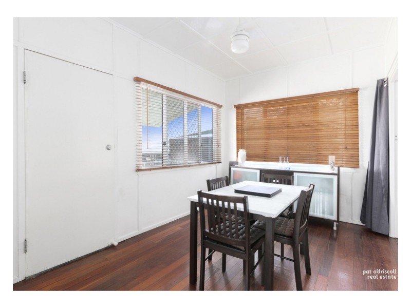 134 Quarry Street, The Range QLD 4700