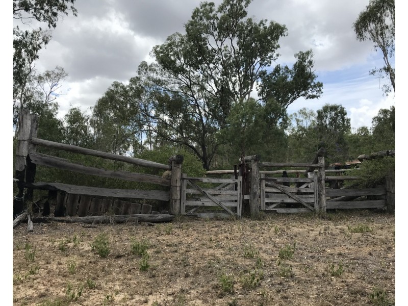235 Fire Creek Road, Raglan QLD 4697