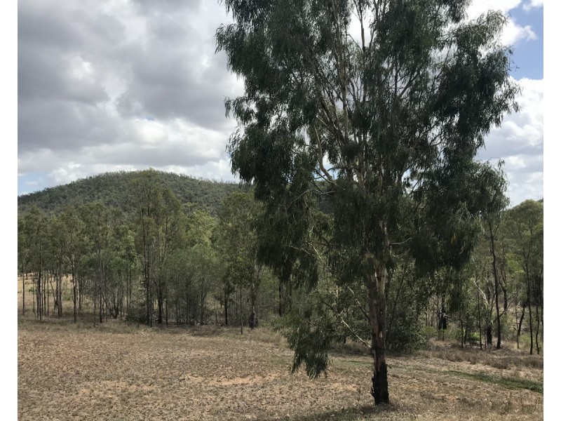 235 Fire Creek Road, Raglan QLD 4697
