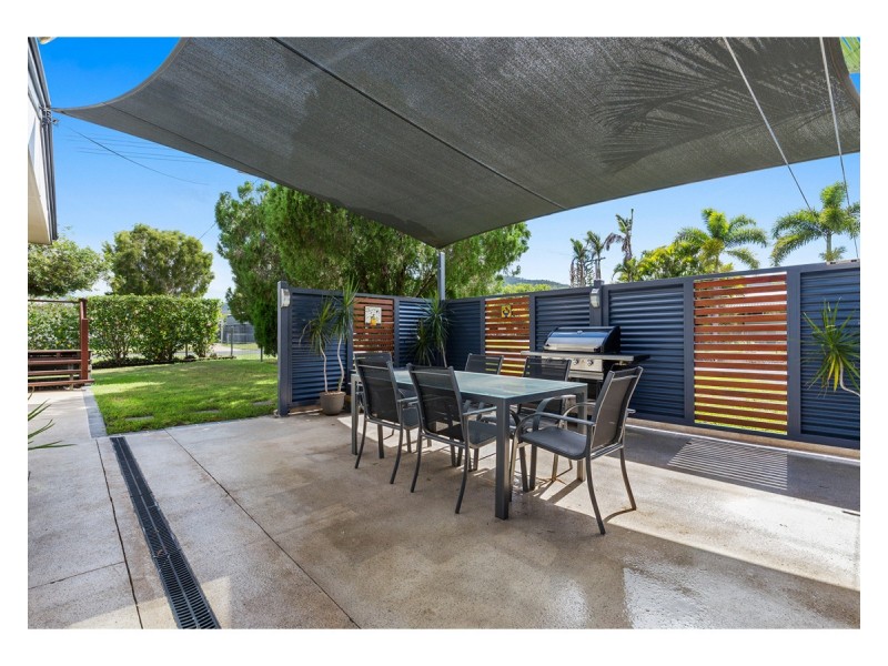 229 Hennessy Street, Koongal QLD 4701