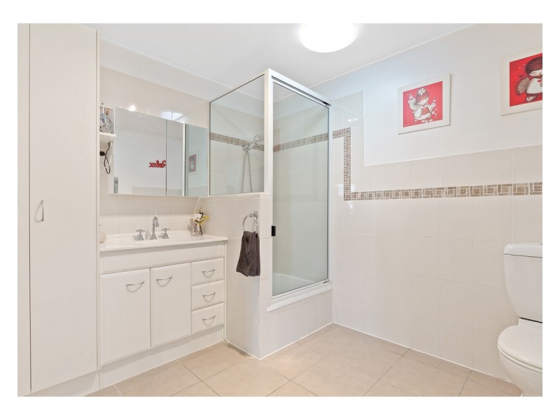 229 Hennessy Street, Koongal QLD 4701