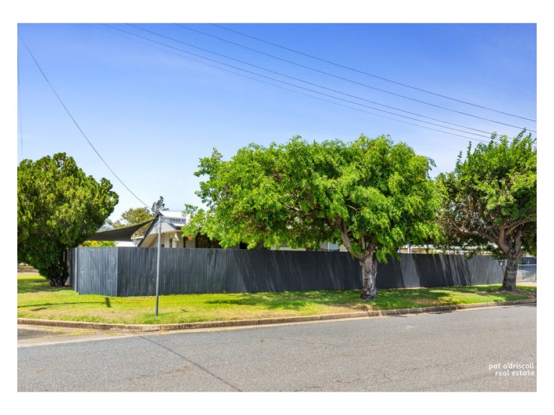 229 Hennessy Street, Koongal QLD 4701